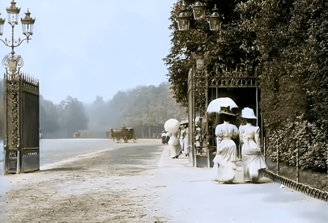 París en los años 1930. Foto: captura de X/@SerdeLuzChecker    