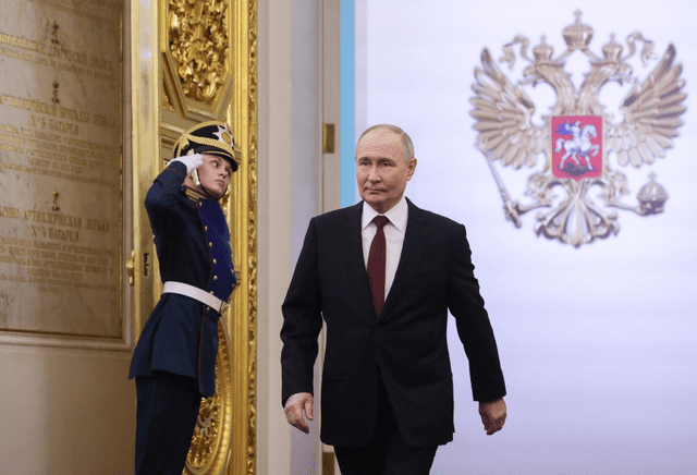 La propuesta llegó luego que Vladimir Putin realizará fuerte advertencia a la OTAN. Foto: AFP.   