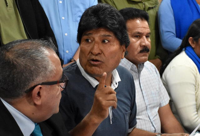 Durante la entrevista con EFE, exmandatario dejó claro que no tiene intención de abandonar Bolivia. Foto: AFP.   