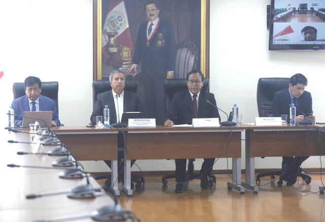 Pérez-Reyes visitó comisión del Congreso enfocada en el puerto de Chancay. Foto: Félix Contreras - LR   
