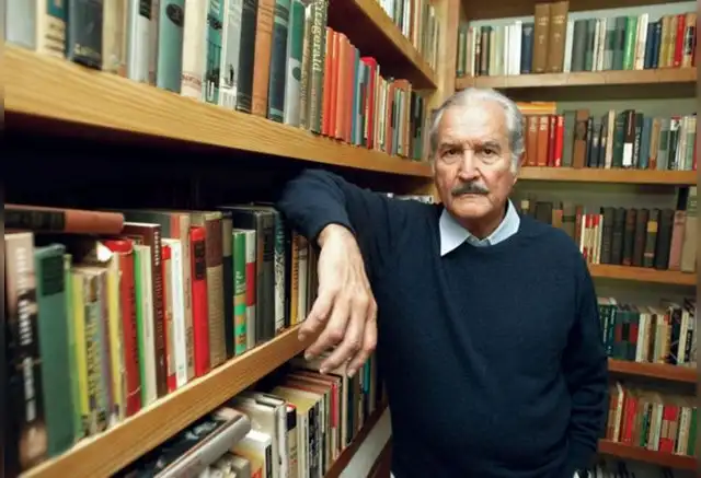  Carlos Fuentes: De sus novelas, sugerimos "Terra Nostra". Foto: Difusión.   