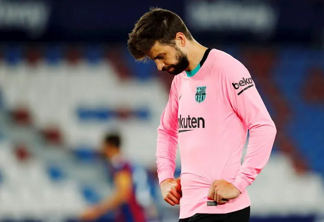 Piqué lleva más de 10 años jugando en el FC Barcelona. Es uno de los referentes. Foto: EFE/Biel Aliño