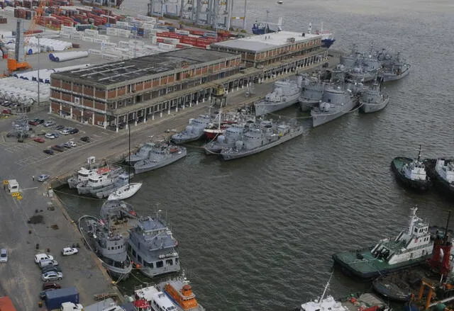 A pesar de su ubicación estratégica en el Atlántico Sur, Uruguay ha optado por no desarrollar una armada poderosa, priorizando la seguridad interna. Foto: El País Uruguay   