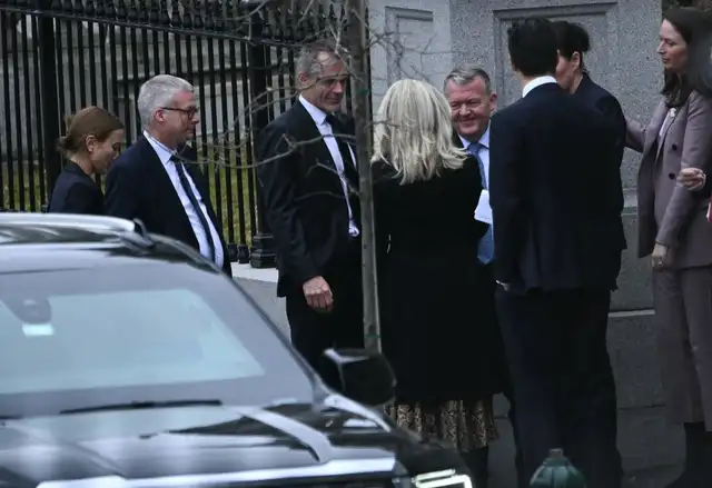  Las autoridades danesas y groenlandesas reiteraron que Groenlandia no está en venta y enfatizaron la importancia del diálogo y el respeto por la soberanía danesa. Foto: AFP    