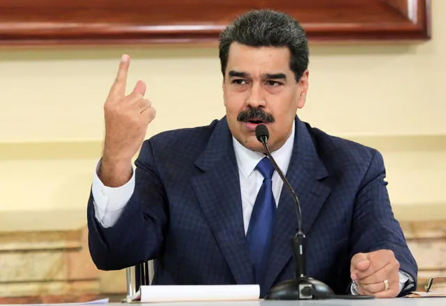 Nicolás Maduro ironizó al presidente Vizcarra antes de la disolución del Congreso peruano. Foto: AFP.