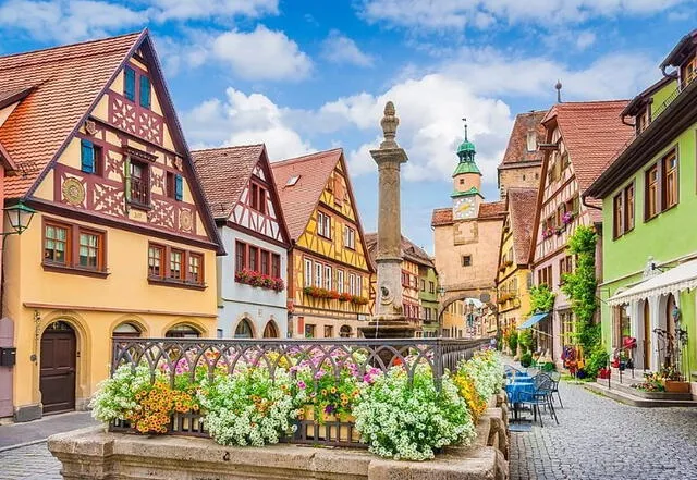  Rothenburg ob der Tauber es el mejor pueblo del mundo. Foto: The Geographical Cure<br>    