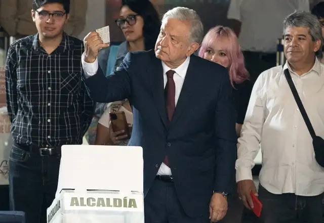 El proceso de votación se desarrolló sin contratiempos, aunque bajo estrictas medidas de seguridad. Foto: AFP.    