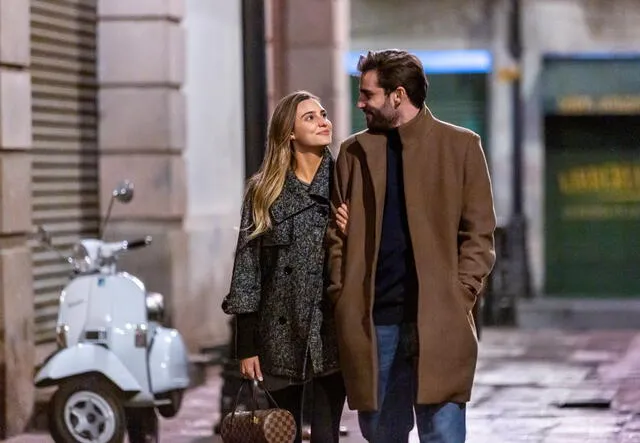 Michelle Salas y Mauricio Ambrosi en Europa. Foto: Netflix