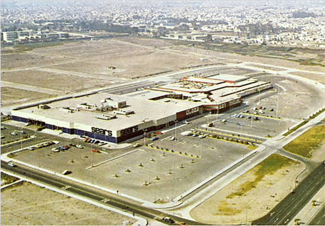  Plaza San Miguel en sus inicios. Foto: Perú Retail.<br><br>    