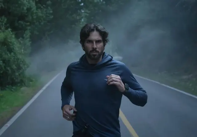 Jason Day en 'La huésped'. Foto: Instagram   