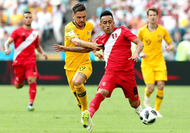 Diego Rebagliati: “Al ser un solo partido, la dificultad aumenta porque se pueden dar imponderables. Normalmente en el fútbol se da la lógica, pero no siempre“. Foto: EFE.