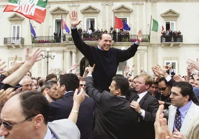  Silvio Berlusconi fue primer ministro de Italia durante nueve años. Foto: El País<br>    