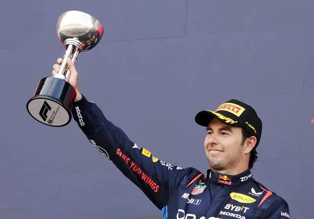  El 'Checo' Pérez no continúo en el equipo de Red Bull pese a sus resultados. Foto: Agencia EFE.   