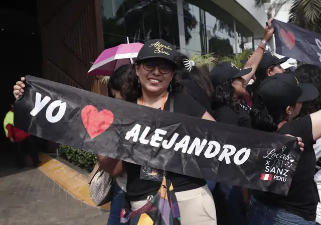  El cantante Alejandro Sanz llegó a Lima este domingo 22 de febrero. Foto: composición LR / Sebastián Blanco Salazar / URPI-LR   
