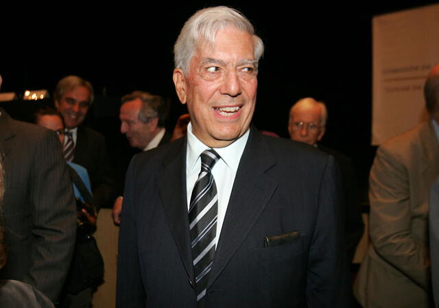 Homenaje a Mario Vargas Llosa en el décimo aniversario de su Premio Nobel de Literatura. Foto: Agencia Andina.
