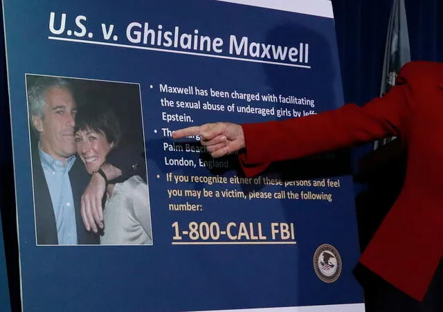  Ghislaine Maxwell fue la esposa y cómplice de Jeffrey Epstein en el tráfico de menores. Foto: El País<br>    