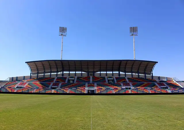  El Binacional de la Liga 2 juega en el Estadio Guillermo Briceño Rosamedina de Juliaca. Foto: Wikipedia   