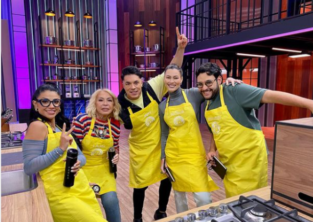 La competencia se divide en 3 equipos: Amarillo, Verde, Azul y Rojo. Foto: Instagram MasterChef México   