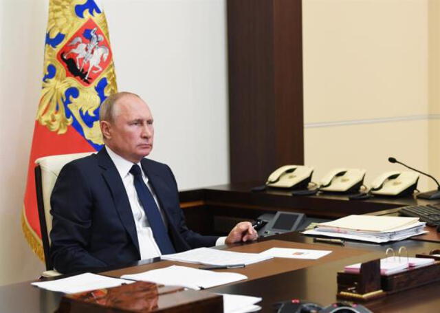 Putin aspira a que desde este martes estén dadas las condiciones para la reanudación de la actividad en los sectores básicos de la economía. Foto: AFP