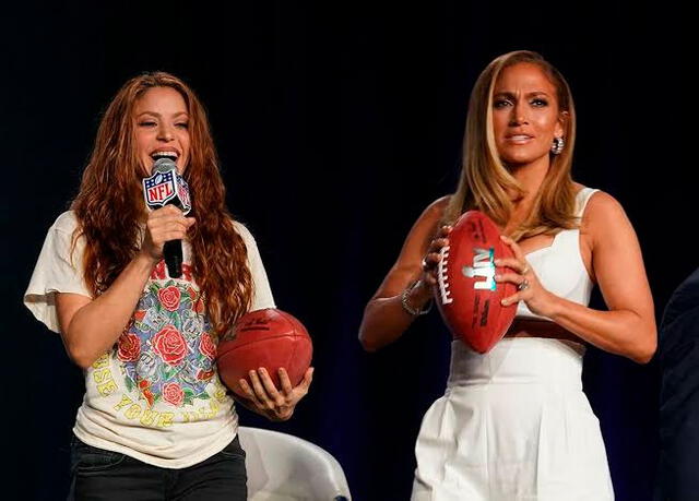 Fans esperan con ansias los shows de Shakira y Jennifer Lopez.