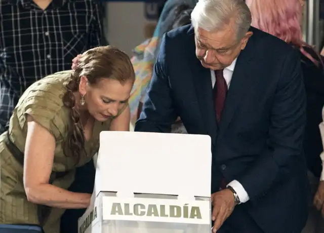 López Obrador expresó un breve pero significativo mensaje: "¡Ánimo!. Foto: AFP.    