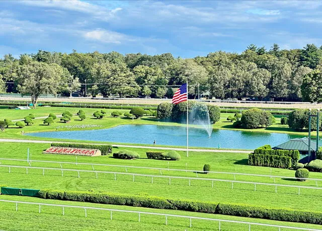 Así luce la pista del hipódromo de Saratoga, la sede del Belmont Stakes 2024. Foto: Belmont Stakes   