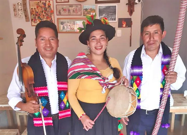 Cantantes de Huancavelica. Foto: Galia Gálvez.