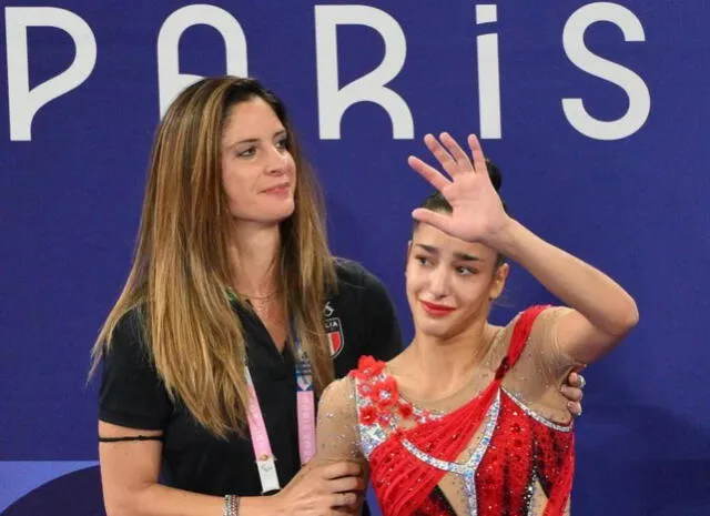  Sofia Raffaeli logró la medalla de bronce en gimnasia rítmica. Foto: París 2024   