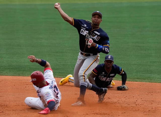 Curazao se resiste a ser eliminado de la Serie del Caribe 2023 e irán en busca de la victoria ante Venezuela. Foto: AP