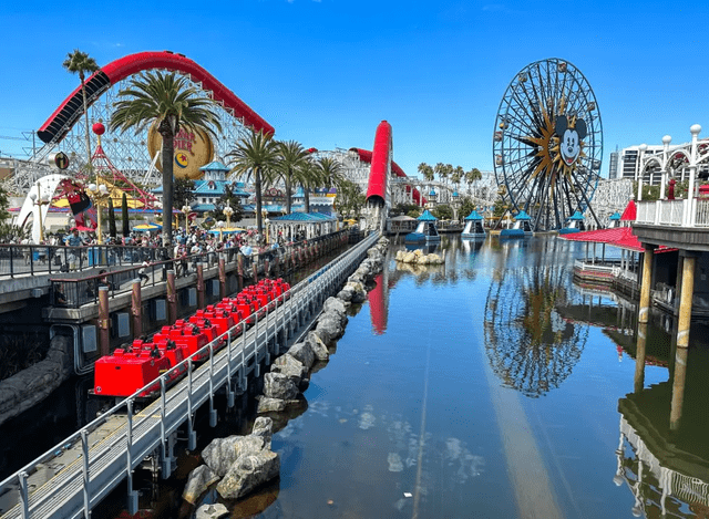 Disneyland de California fue inaugurado en 1955. Foto: Excelsior California   