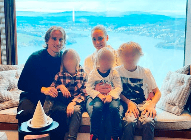 El jugador croata junto a su familia. Foto: Instagram Luka Modric