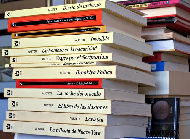  Paul Auster fue nombrado Caballero de la Orden de las Artes y las Letras de Francia en 1992. Foto: Mírame bien    