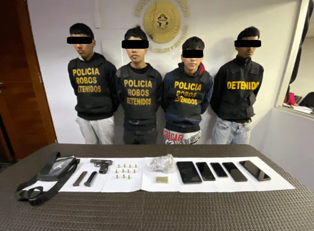  Extorsionadores fueron detenidos en flagrancia. Foto: PNP.   