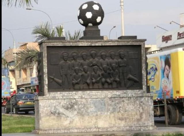 Hinchas de Alianza Lima recaudan fondos para restauración de Monumento de Mártires Aliancistas 