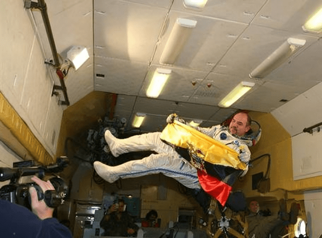  Ronnie Nader Bello es el primer astronauta de Ecuador. Foto: El Universo<br>  