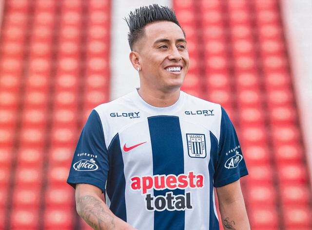  Christian Cueva regresará a su tierra y jugará por el cuadro 'poeta', asegura periodista deportivo. Foto: Alianza Lima   