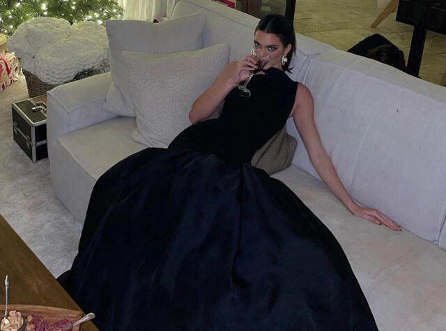 Kendall Jenner publicó en redes sociales cómo se divirtió en Navidad. Foto: Instagram