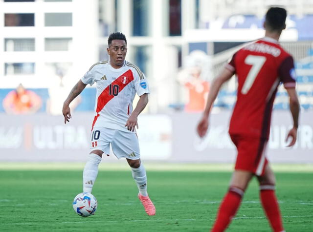 Christian Cueva jugó en la derrota de la selección peruana ante Canadá. Foto: FPF   