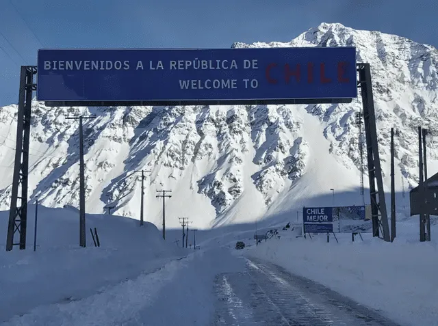 Las fronteras de Chile y Argentina está dentro de las 5 más largas del mundo. Foto: Freepik   