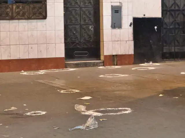  La Policía Nacional encontró al menos 10 casquillos de bala en la escena del crimen. Foto: Marcia Chahua/LR    