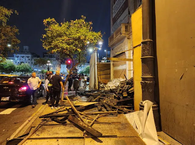 Incendio en el edificio Giacoletti fue controlado. Foto: Kevinn García   