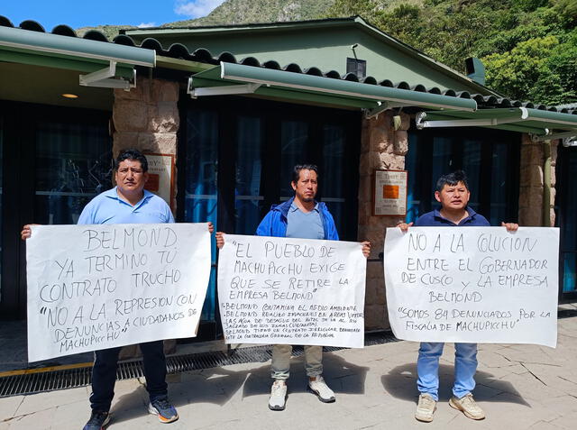 Plantón del Frente de Defensa de los Intereses de Machu Picchu. Foto: Luis Álvarez Plantón del Frente de Defensa de los Intereses de Machu Picchu. Foto: Luis Álvarez