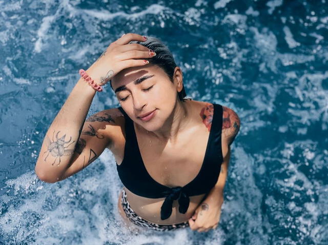 ‘La Chule’ y sus atrevidas fotos tras presunta infidelidad de Luisito Comunica ‘La Chule’ y sus atrevidas fotos tras presunta infidelidad de Luisito Comunica