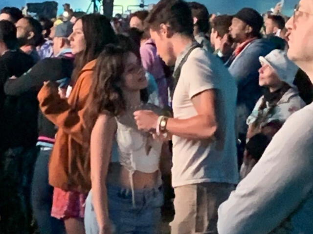 La última pareja sentimental de Shawn Mendes fue Camila Cabello. Foto: E!/Instagram   