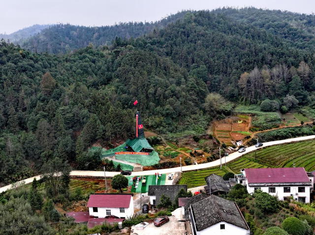 Un vasto yacimiento de oro, con reservas calculadas en más de 1.000 toneladas, ha sido descubierto en la provincia de Hunan. Foto: Xinhua/Su Xiaozhou   