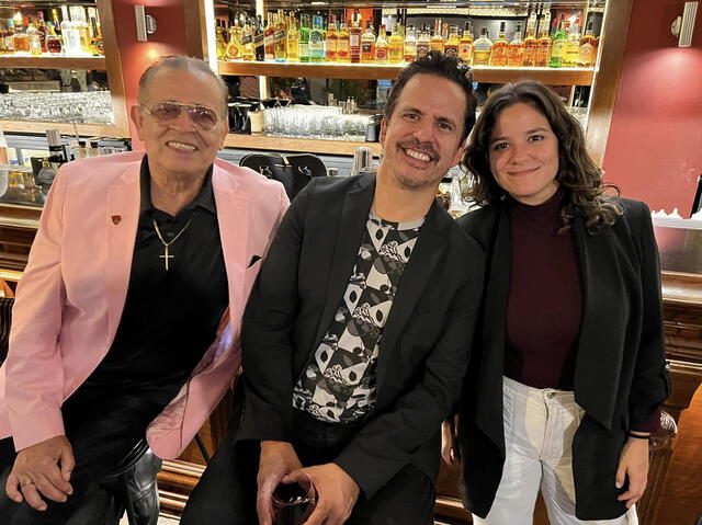  Jaime Cuadra junto a su padre, Luis Cuadra, y su hija Sophie Cuadra. Foto: Jaime Cuadra/Facebook<br><br>  