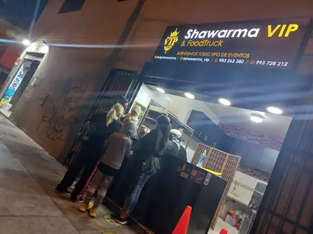  El local de Shawarma VIP. Foto: Google Maps   