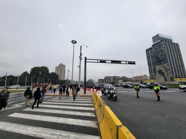 El bloqueo para construcción de la Estación Central inició el domingo 7 de julio. Foto: Fiorella Alvarado/La República   