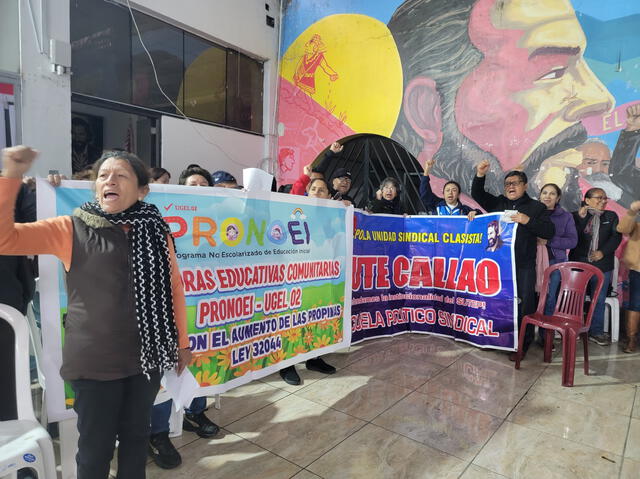  Docentes del Sutep acatan huelga de hambre al ritmo del ‘Gato Ron Ron’: exigen aumento presupuestal    