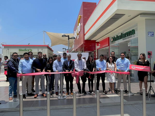  Inauguración de centro comercial. Foto: Parque Arauco   